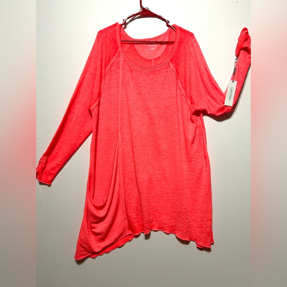Calvin Klein Performance tee shirt. NWT